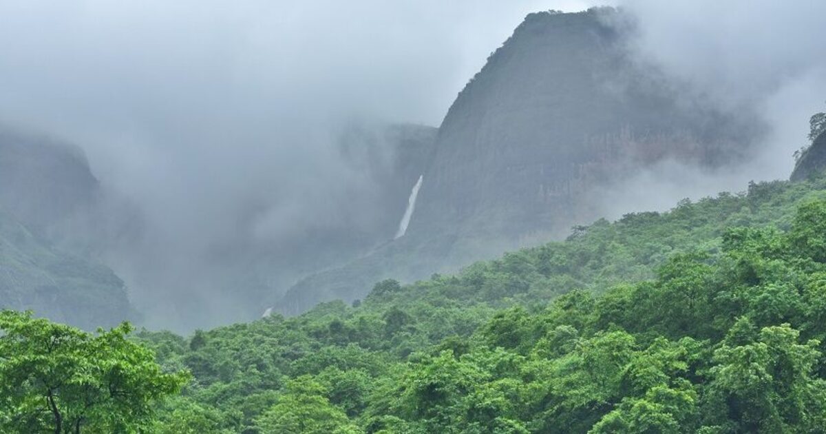  Bhandardara, Maharashtra (Near Mumbai)