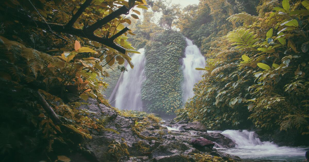 Leke Leke Waterfall
