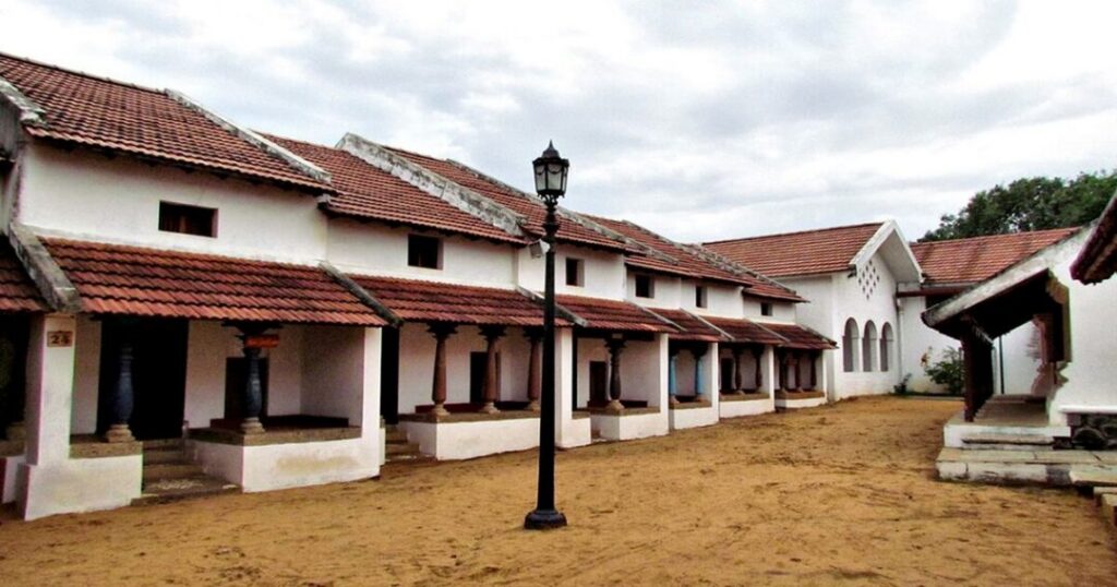 Dakshina Chitra