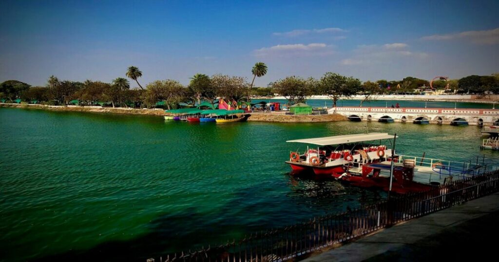 Kankaria Lake