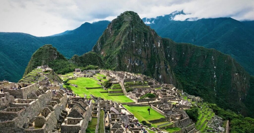 Machu Picchu — Peru