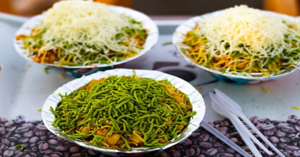 Best Misal Pav In Surat