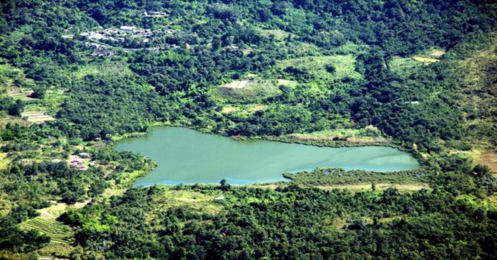 Shilloi Lake