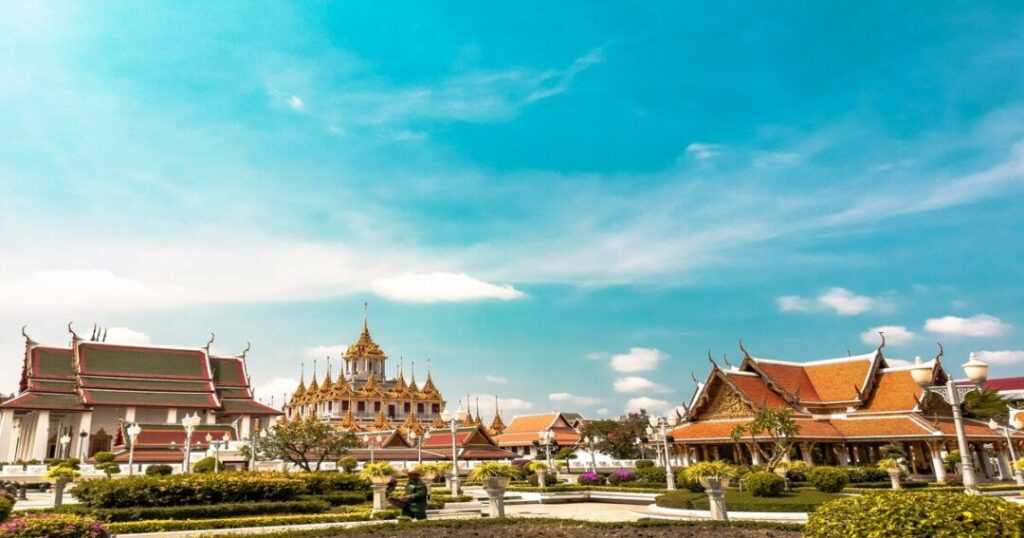 Best Places for Shopping in Thailand