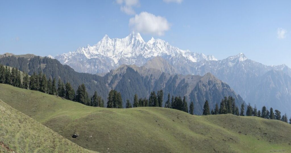 Dayara Bugyal Altitude
