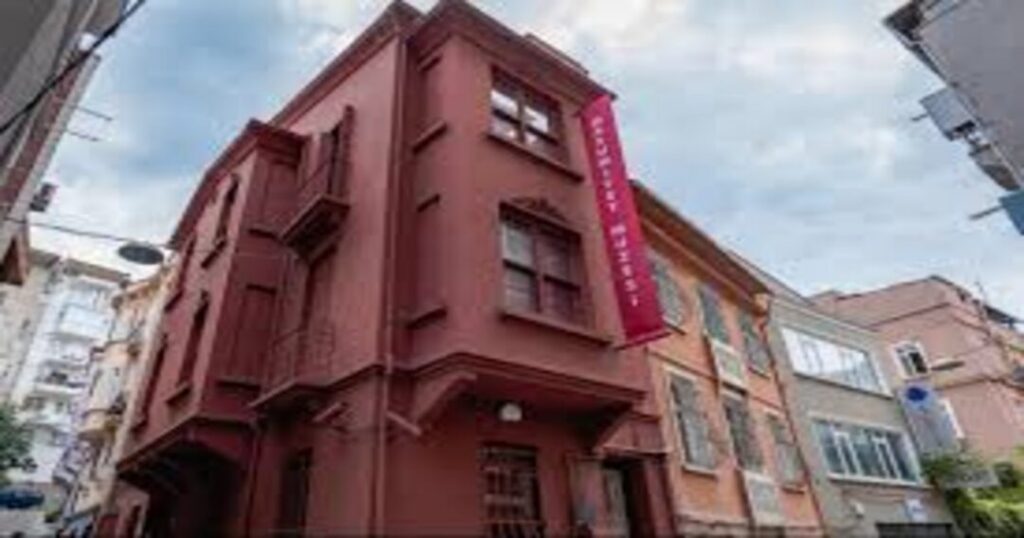 The Museum of Innocence: Give an ode to Pamuk