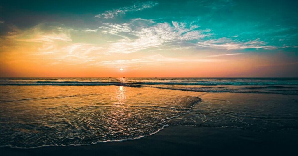 Mobor Beach