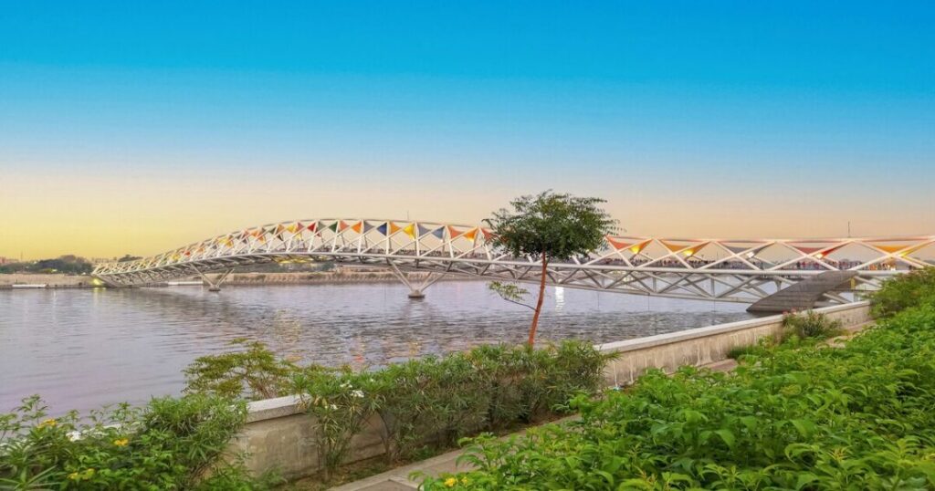 Sabarmati Riverfront Ahmedabad attractions evening walk