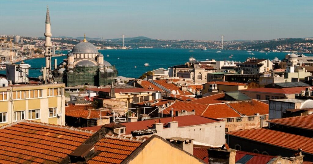 Büyük Valide Han Rooftop