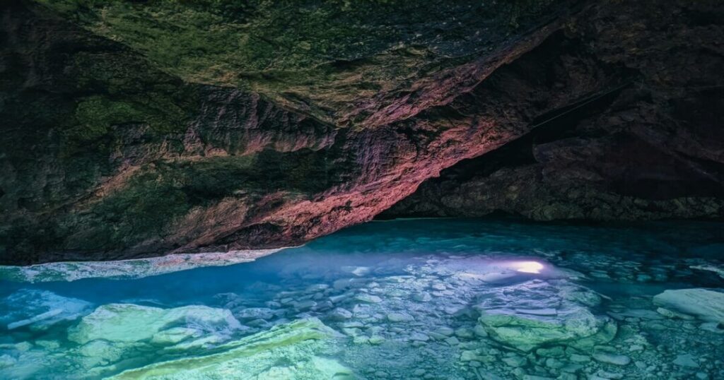 Underground Rivers