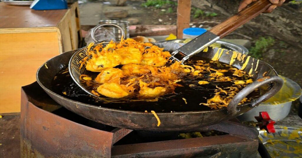 Satara and Rural Maharashtra: Authentic Village Flavors