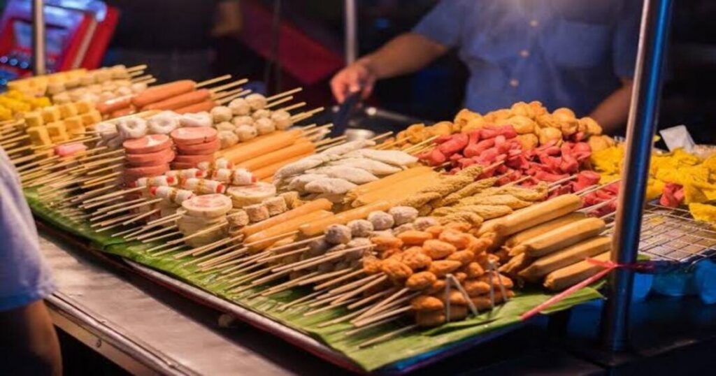 Kolkata Famous Street Food Places 