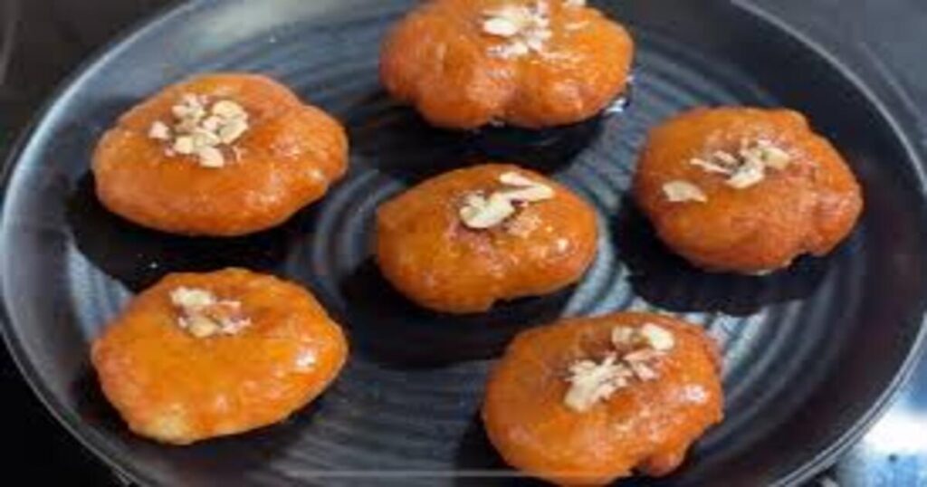 Balushahi and Ladoo 
