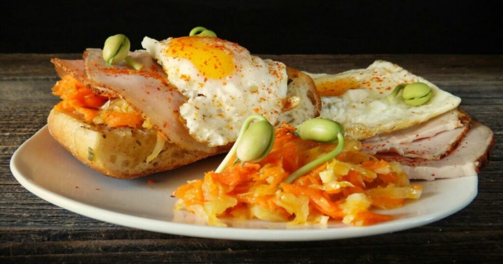 Bun Omelette