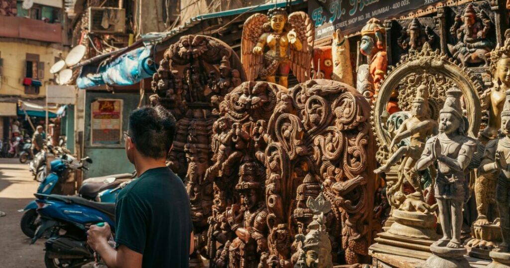 Chor Bazaar 