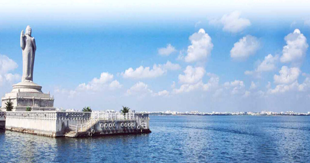  Hussain Sagar Lake