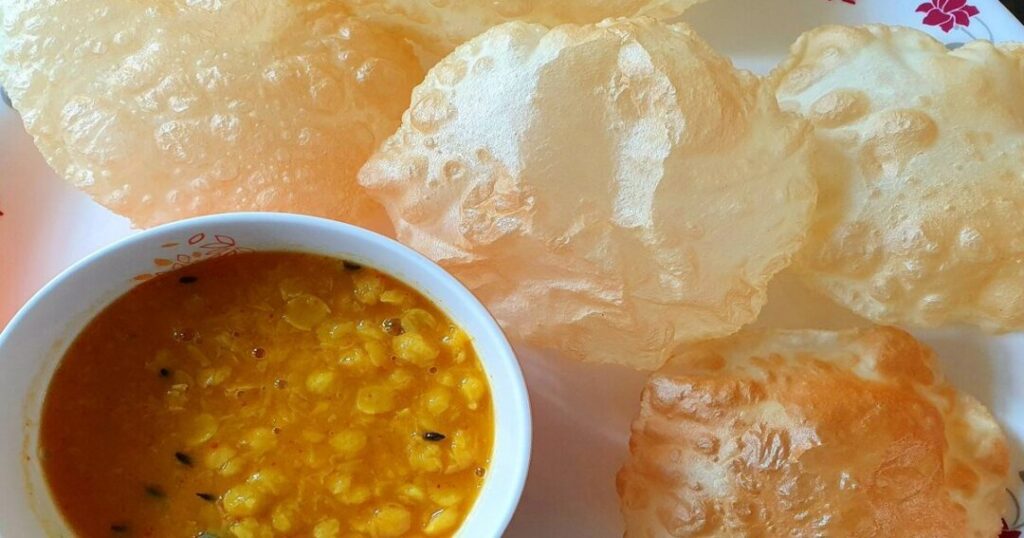 Luchi and Chholar Dal