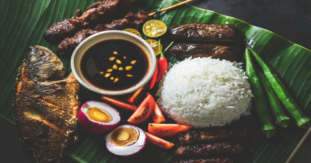 Philippines Food Guide: 15 Famous Dishes Every Tourist Must Try