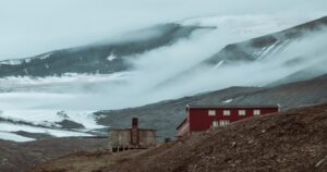 Longyearbyen Known as the Town Where It's Illegal to Die