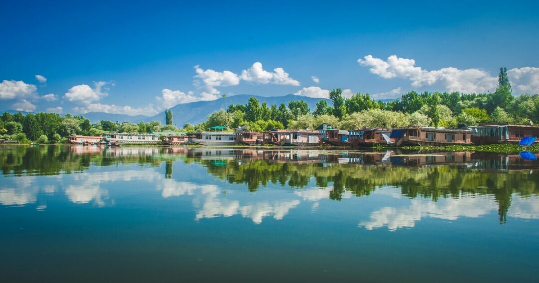 Places to Visit in Srinagar