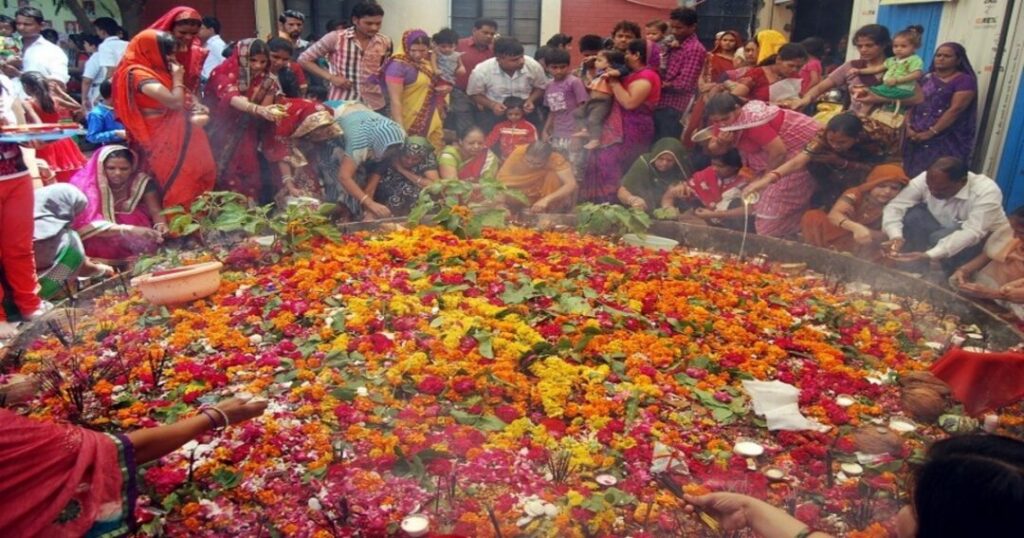 Festival Travel Tips — August in India