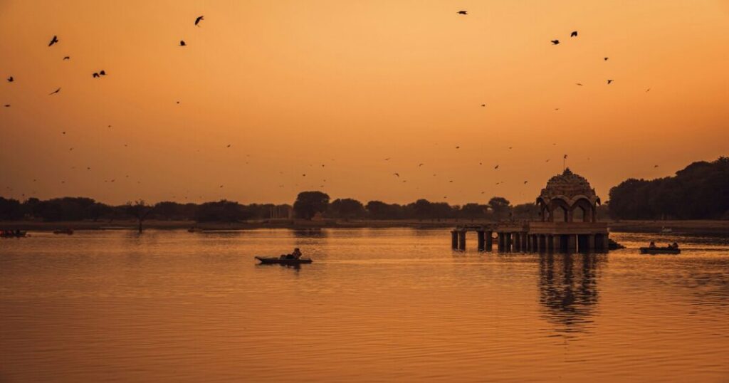 Gadisar Lake