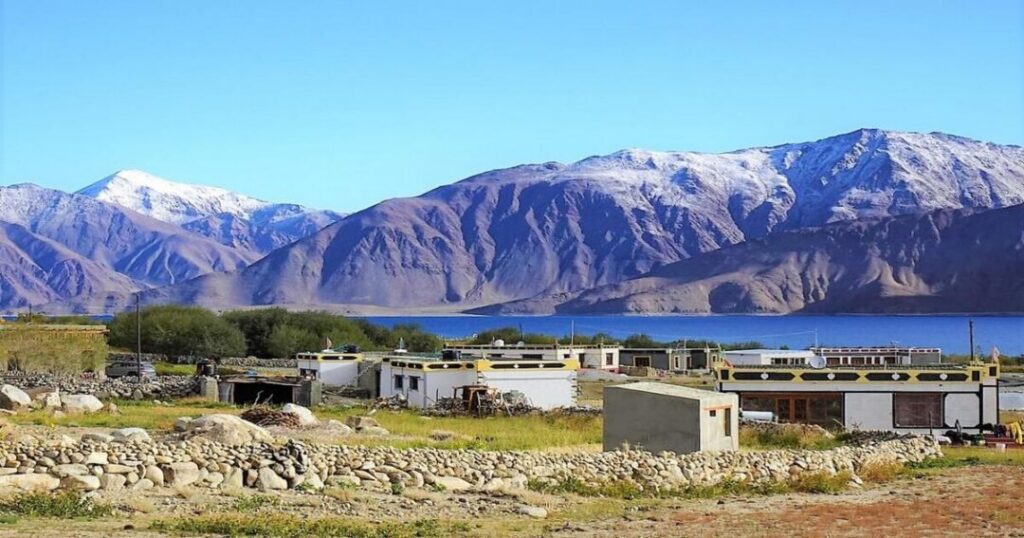 Man and Merak Villages
