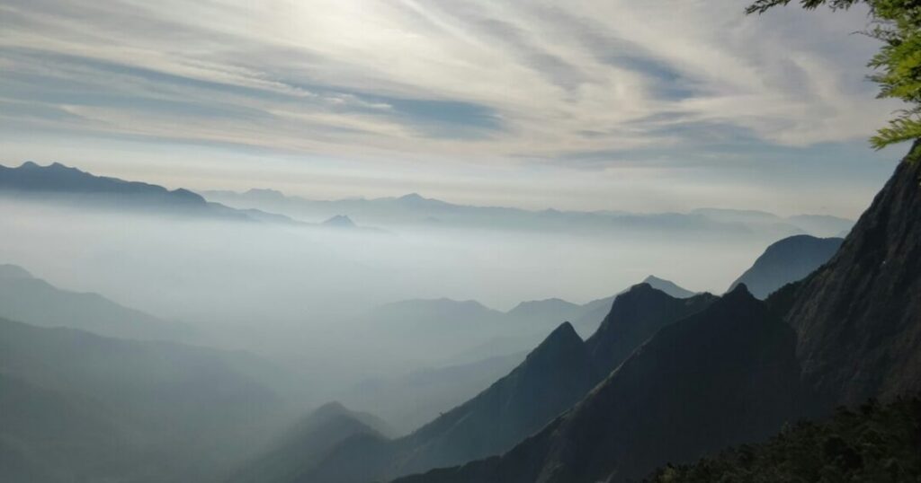 Kolukkumalai Peak
