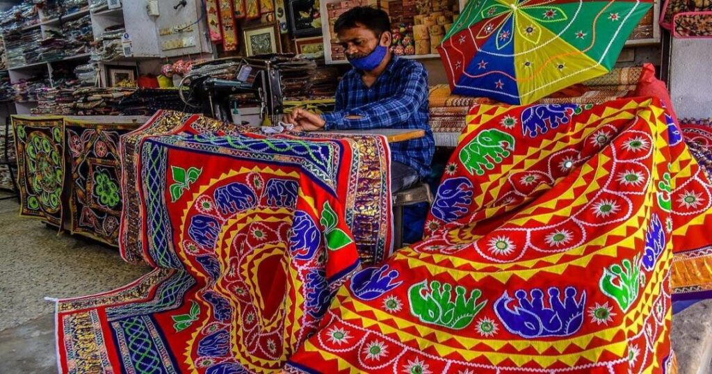 Near Puri: Pipili Appliqué Village