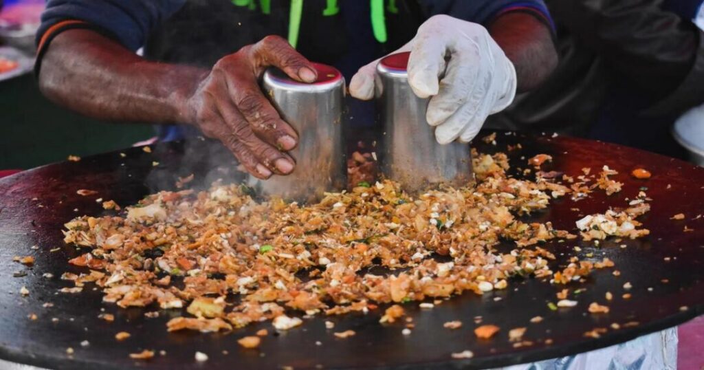 Best Time for Sri Lankan Street Food and Basic Etiquette