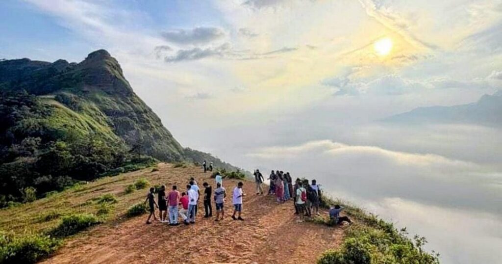 Mullayanagiri Trek
