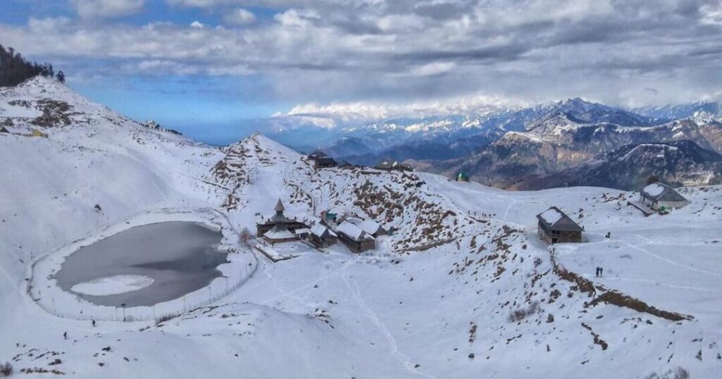 Prashar Lake Trek