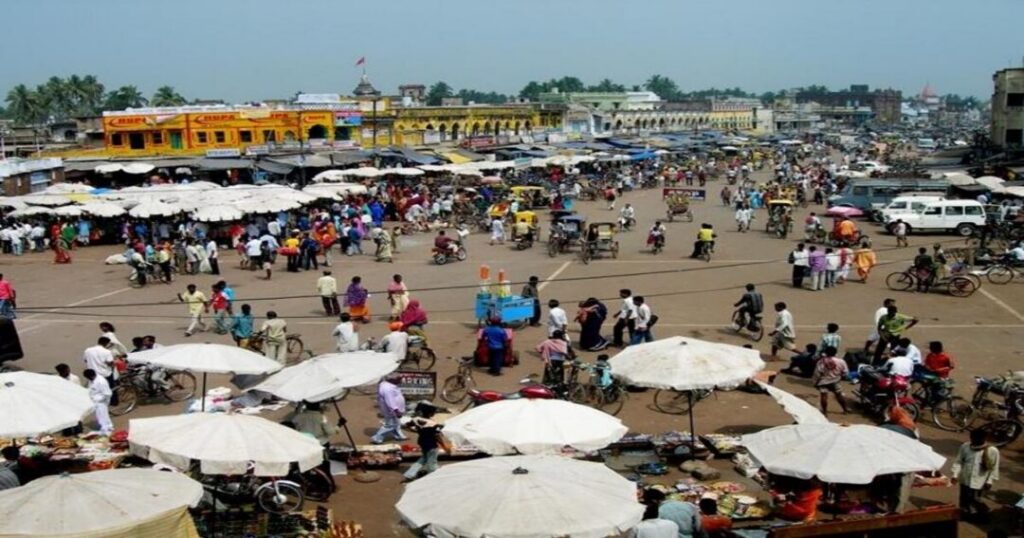 Puri: Grand Road (Bada Danda) & Local Markets