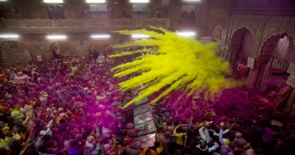 Experiencing Holi in Mathura, Vrindavan and Barsana
