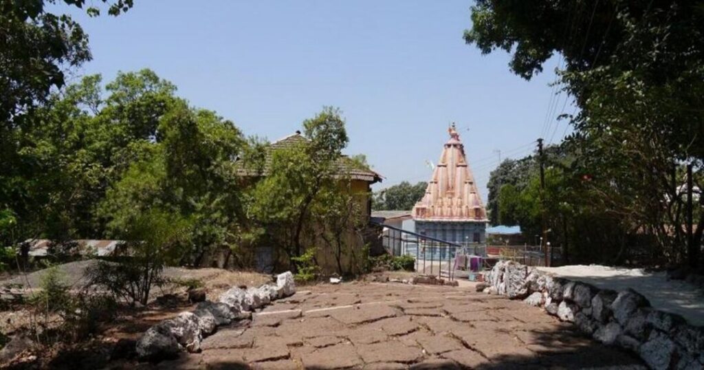 Kankeshwar Temple: A 700-Step Climb to a Hilltop Shiva Shrine