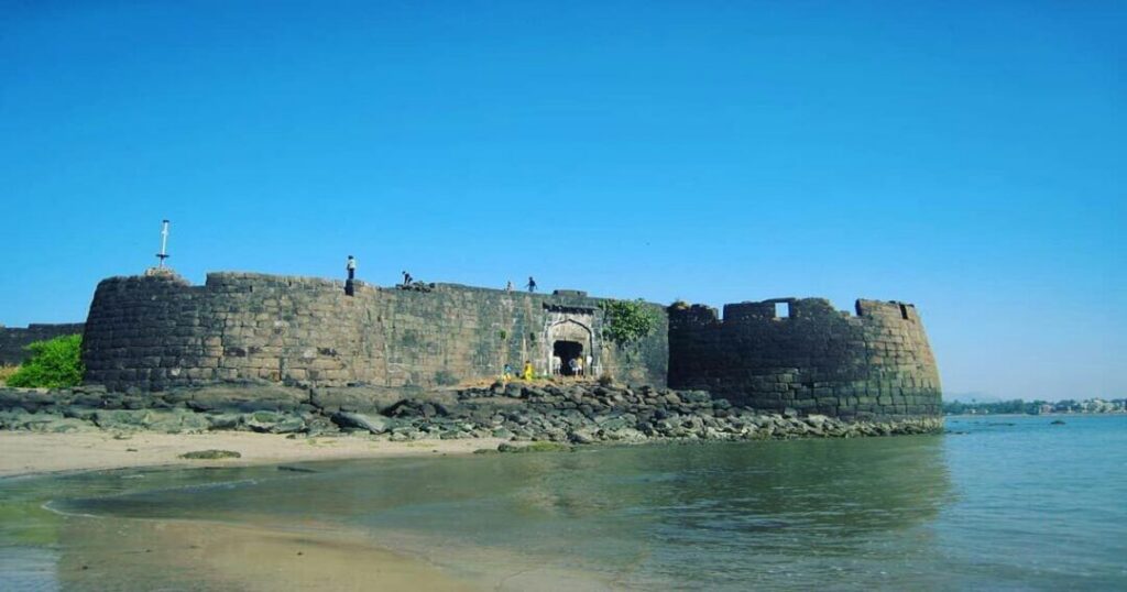 Kolaba Fort: Alibaug's Sea Fort