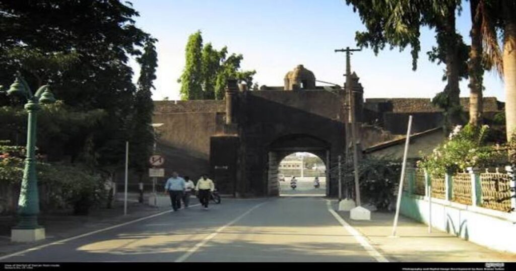 Moti Daman Fort