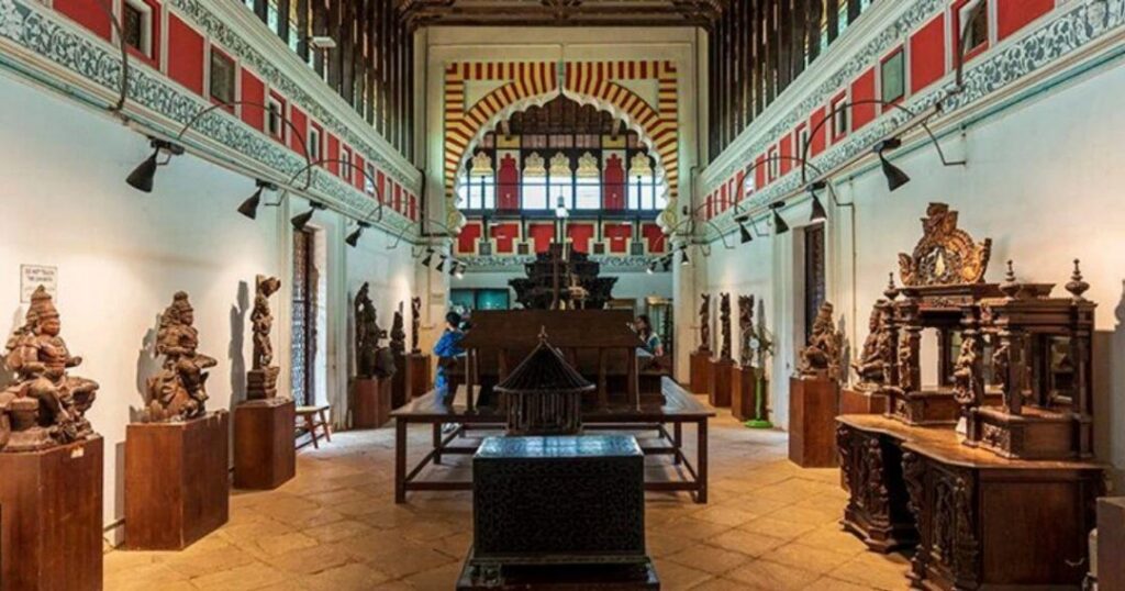 Places to Visit in Trivandrum- Napier Museum