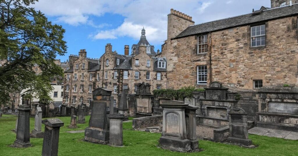 Something to Do in Edinburgh 
