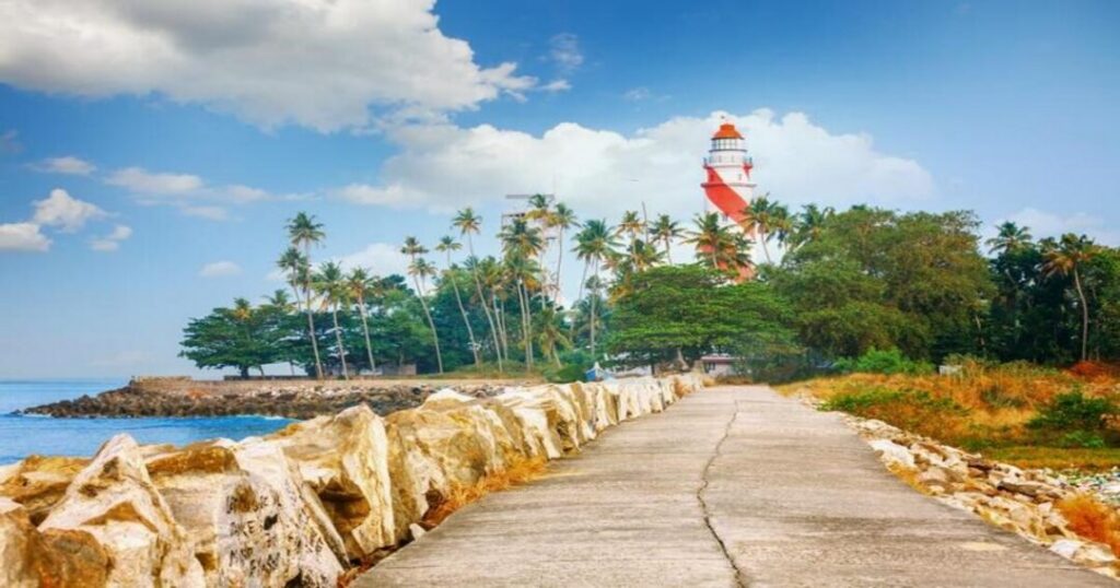 Thangassery Lighthouse Kollam colonial landmark