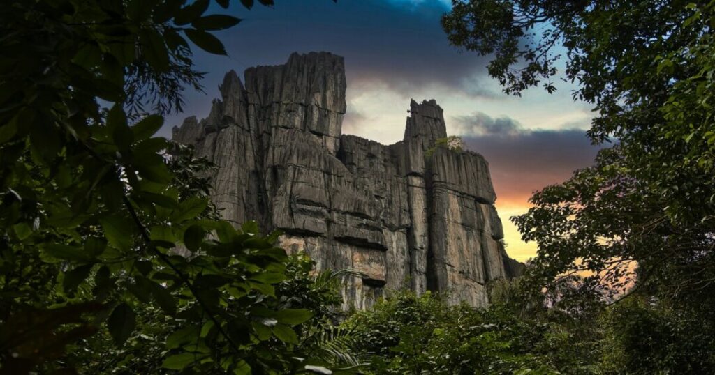 Gokarna: Yana Caves