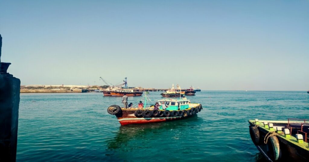 Dwarka Sightseeing Places by Boat