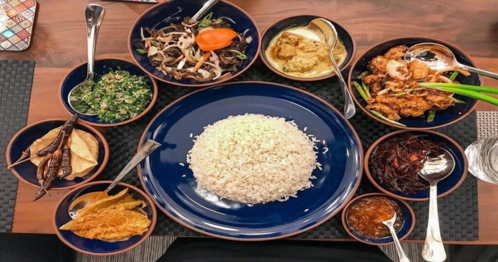 What to Eat in Colombo?