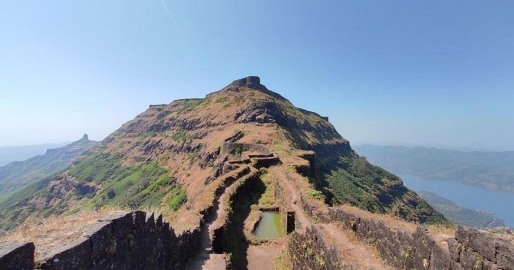 Best Time to Visit Torna Fort