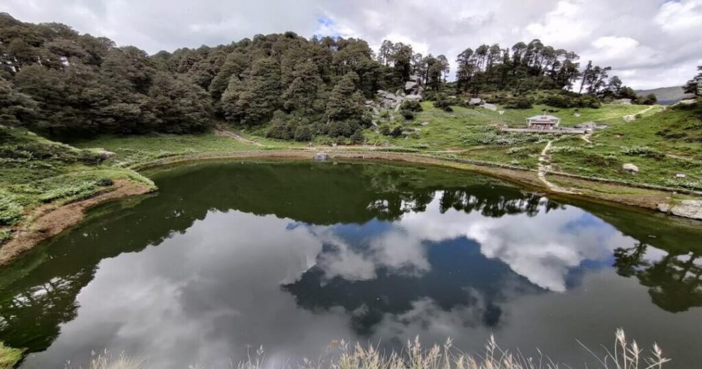 Best Time for the Serolsar Lake Trek