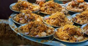 street food in Haridwar - kachori sabzi