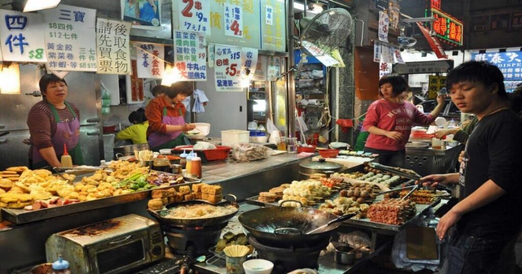 Hong Kong: Temple Street Night Market