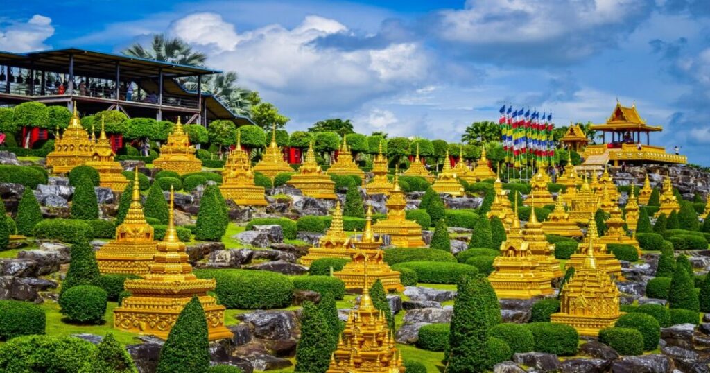 Sanctuary of Truth, Pattaya