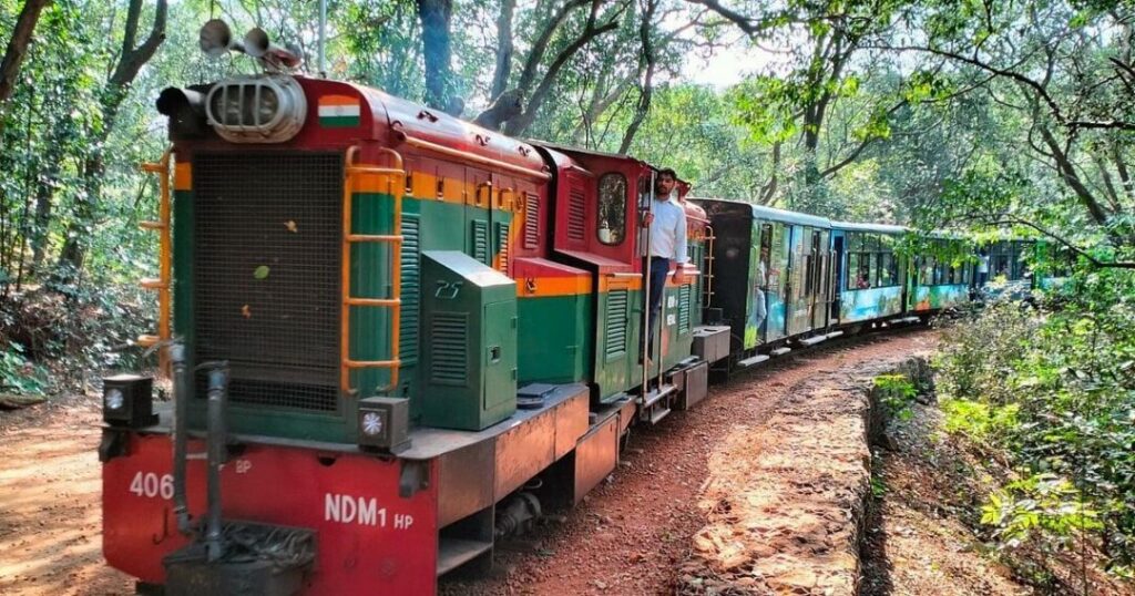  Neral to Matheran via Dasturi Naka
