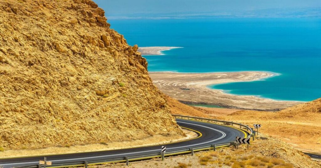 Jordan Self Drive Itinerary: Rules, Costs and Passes
